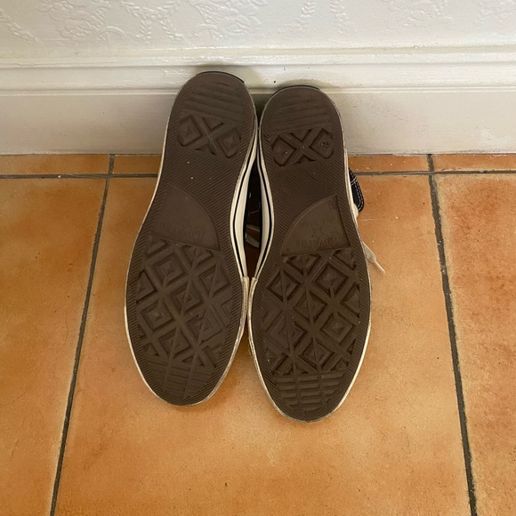 Converse -Chuck 70 high top (Lightly used) - Picture 7 of 8